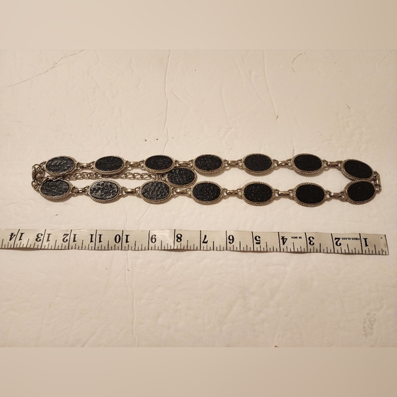 Treska Round Statement Bib Necklace - Picture 2 of 3